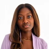 Sarah Kumbi, your contact for AI training at AiRA